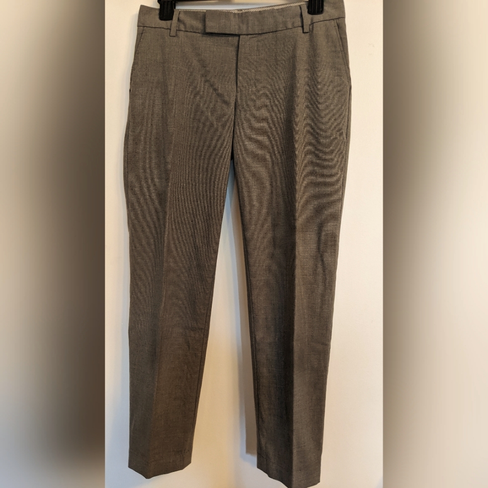 Gap Slacks